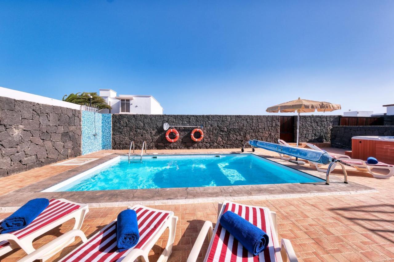 פלאיה בלנקה Villa Aurelia-Pool, Jacuzzi And Solarium מראה חיצוני תמונה